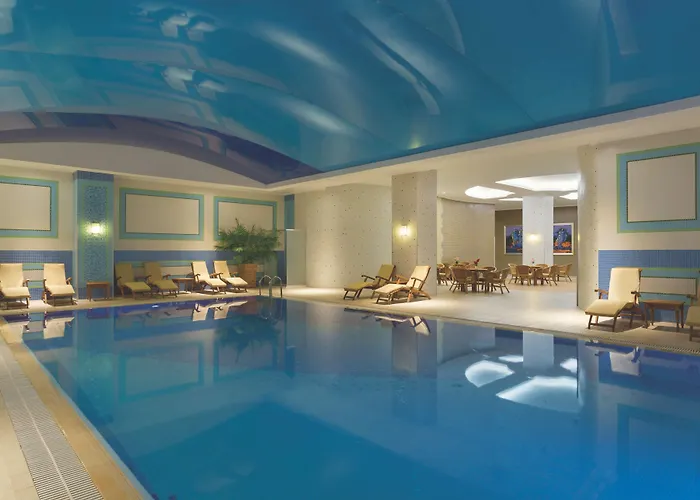 Wyndham Grand Ozdilek Thermal & Отель