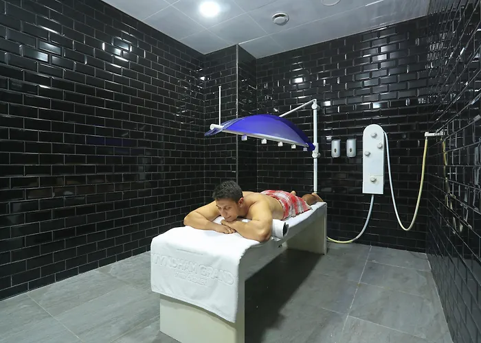 Wyndham Grand Ozdilek Thermal & 5* İzmir