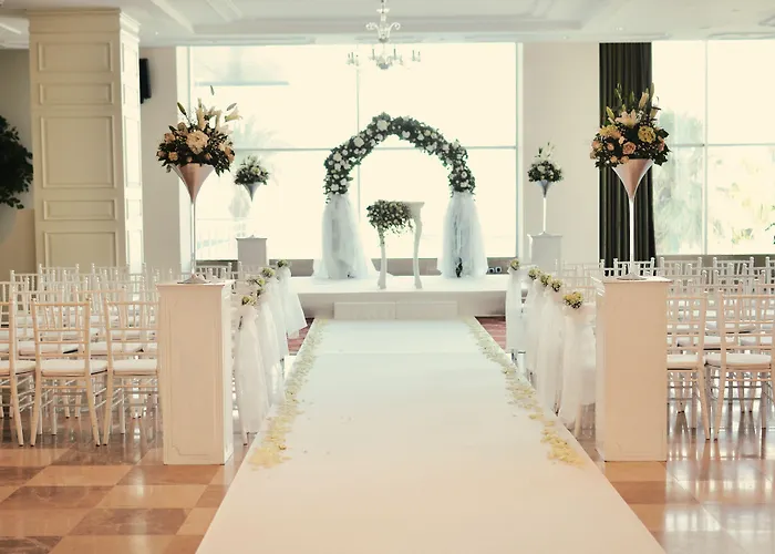 Отель Wyndham Grand Ozdilek Thermal & 5*