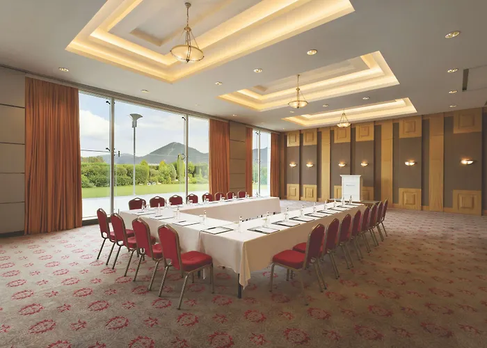 Wyndham Grand Ozdilek Thermal & Hotel Esmirna